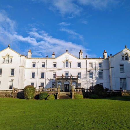 Affittacamere Court Colman Manor Bridgend  Esterno foto