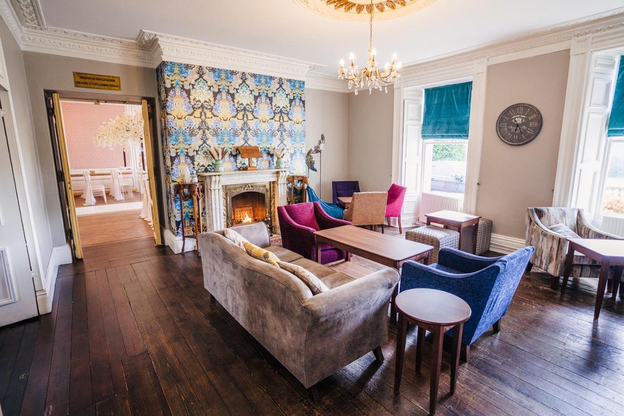 Affittacamere Court Colman Manor Bridgend  Esterno foto
