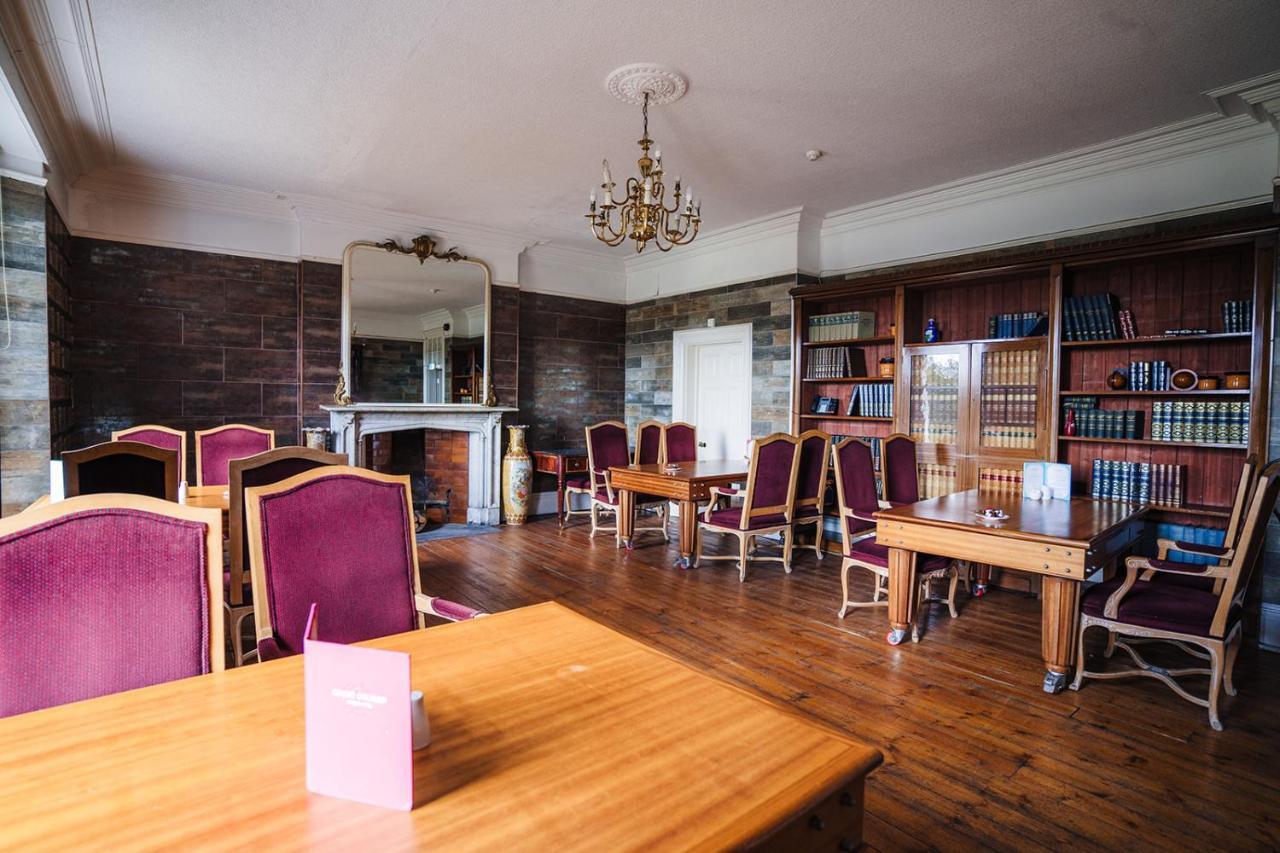 Affittacamere Court Colman Manor Bridgend  Esterno foto