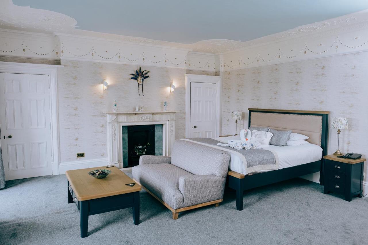 Affittacamere Court Colman Manor Bridgend  Esterno foto